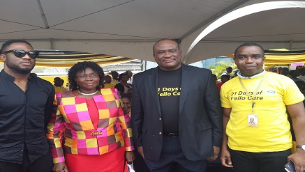 (L-r): Praise Adejo, MTN Ambassador, Oluyinka Bello, director in the Lagos State Ministry of Education, Michael Ikpoki, managing director, and Akinwale Goodluck, corporate services executive, both of MTN Nigeria, during the grand finale of 21 Days Y’ello care programme 2014, held at MTN headquarters in Lagos…on Friday.